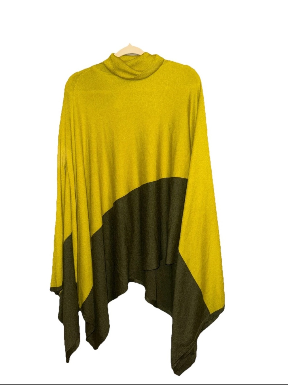 Kerisma G891 Chartreuse Knit Sweater Women’s O/S